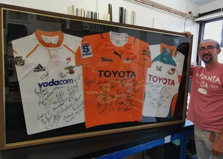 How to frame football shirts Cheap Football Shirts