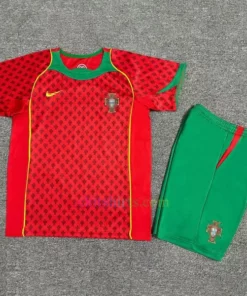 Portugal Home Kit Kids 2004