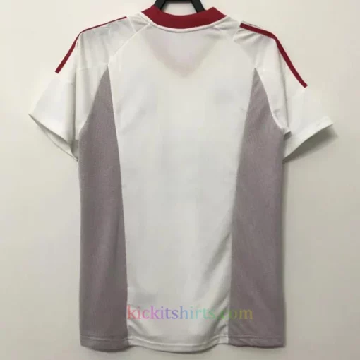 The back of the AC Milan Away Shirt 2002.