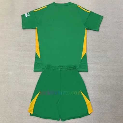 The back of Leeds United Goalkeeper Kit Kids 202425 Green