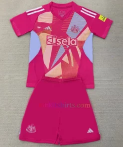 Newcastle United Goalkeeper Kit Kids 2024/25 Pink
