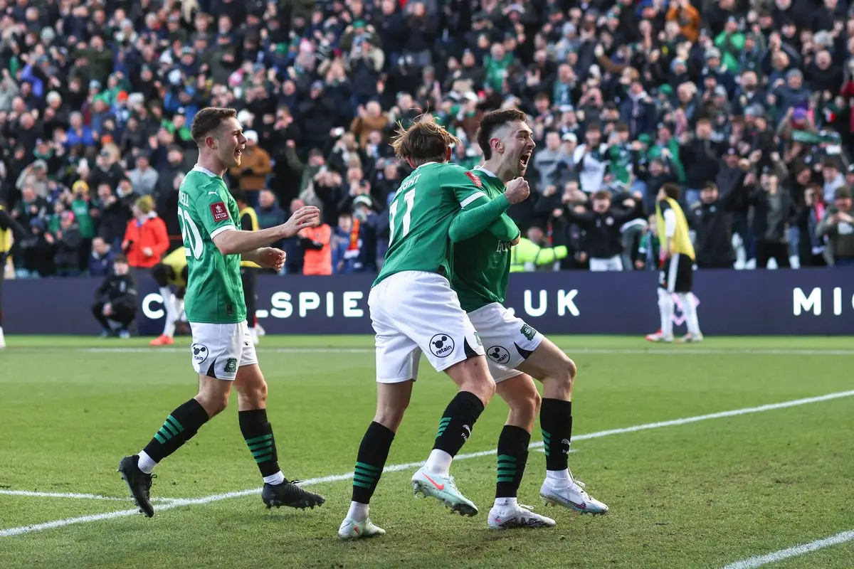 Plymouth Argyle VS Liverpool
