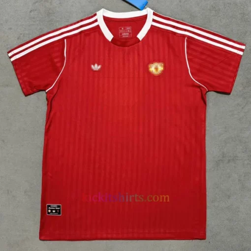 Manchester United ICONS Shirt 202526 - red (1) front
