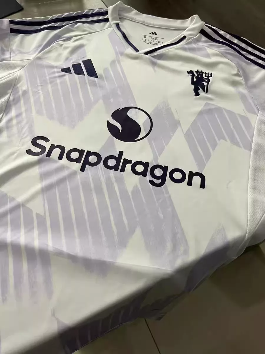 Manchester United Away Shirt 2025/26
